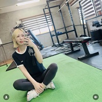 女性トレーナー